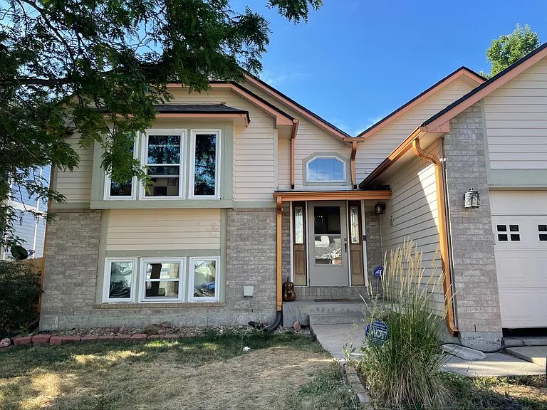11712 W Prentice Pl — Photo 1