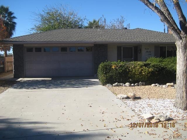 1st image of 939 Malaga Pl