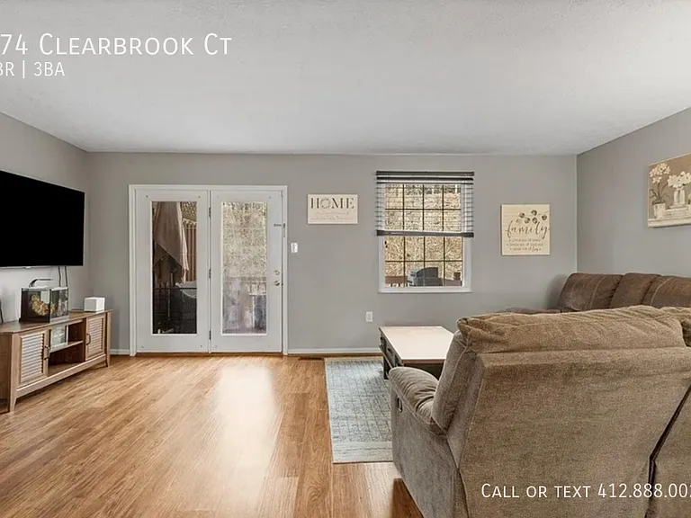 274 Clearbrook Ct — Photo 10