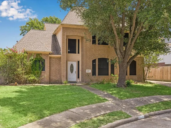 10707 Canmere Ct, Houston, TX 77070