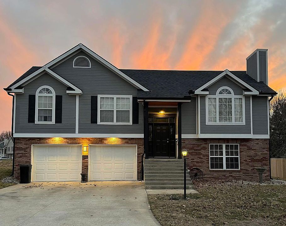 1st image of 6208 Greenway Ct