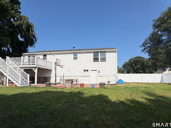 3rd image of 400 Evergreen Avenue