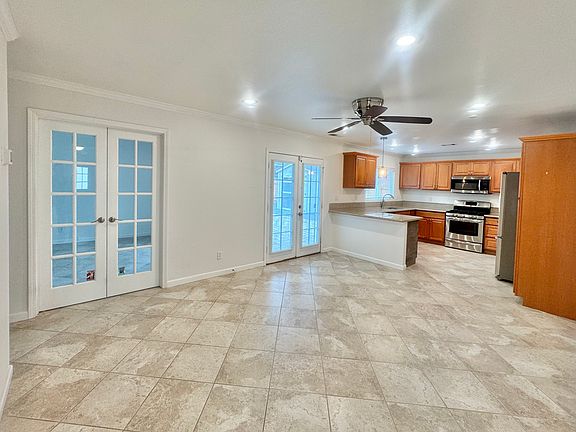 4th image of 1741 Kenora Dr