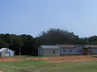1704 Valley Dr, Guthrie, OK 73044