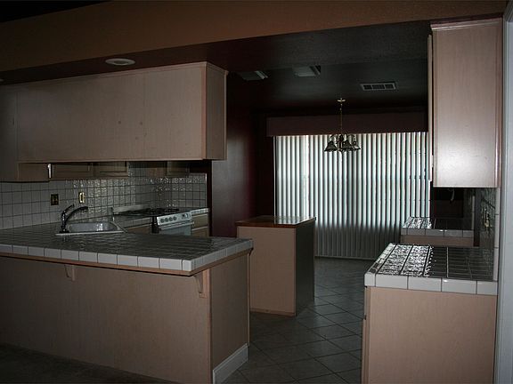 3rd image of 2694 Pine Castle Dr