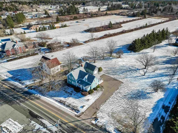 3152 Highway 1, Belliveaus Cove, NS B0W 1M0
