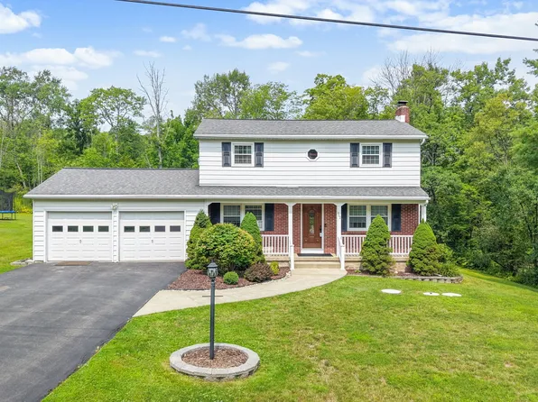 952 Dunham Hill Rd, Binghamton, NY 13905