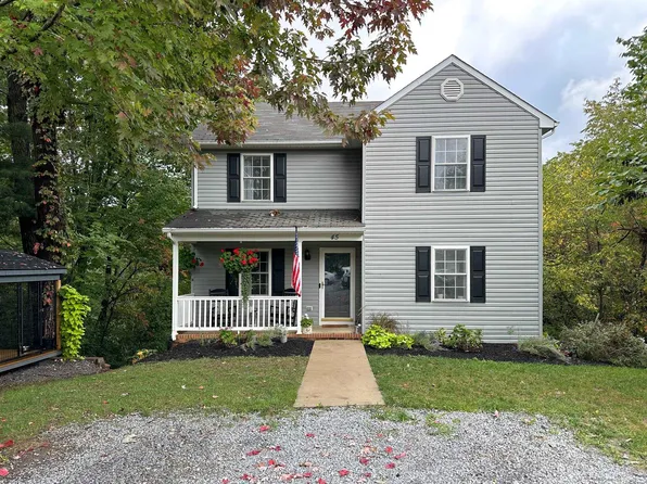 45 Seymour Cir, Staunton, VA 24401