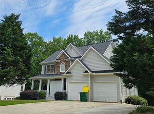 557 Wisteria Dr, Woodstock, GA 30188