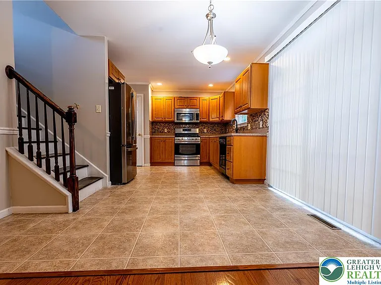127 Highlands Cir — Photo 10