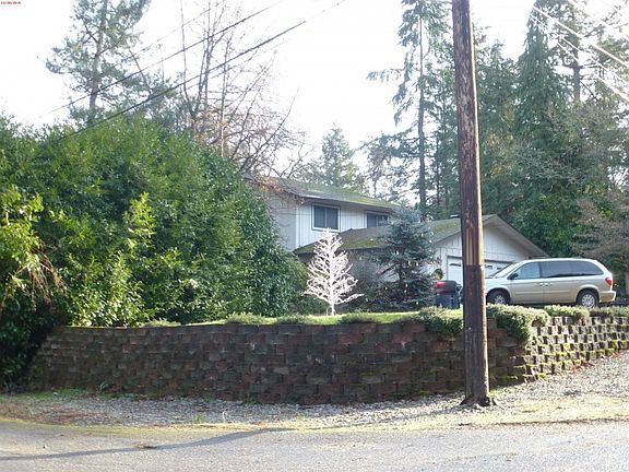 2nd image of 9543 Waverly Dr SW