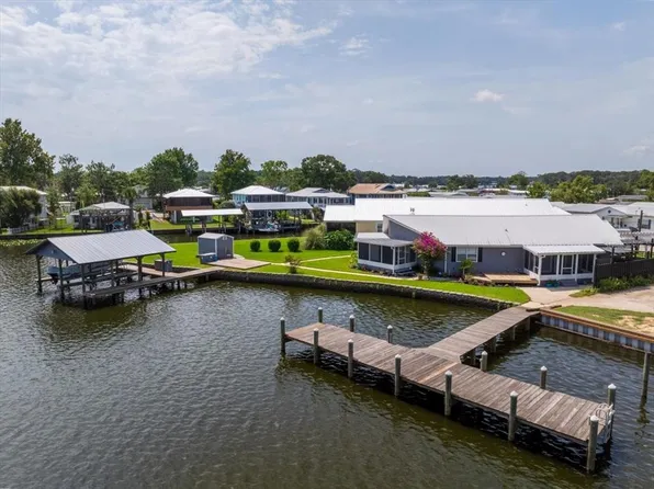 164 MOONLITE DRIVE, WELAKA, FL 32193