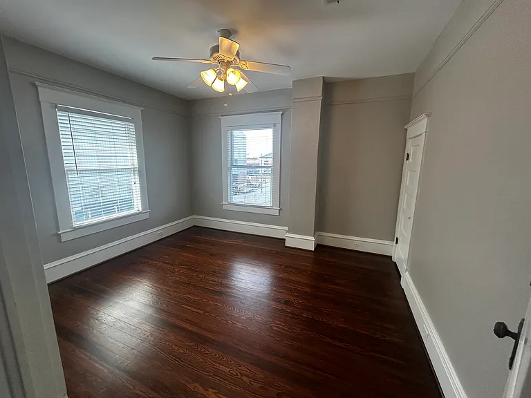 1630 Mistletoe Blvd #B — Photo 6