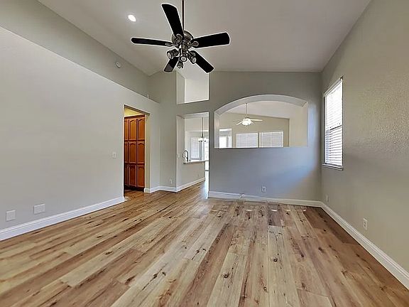 5th image of 1448 Walden Dr