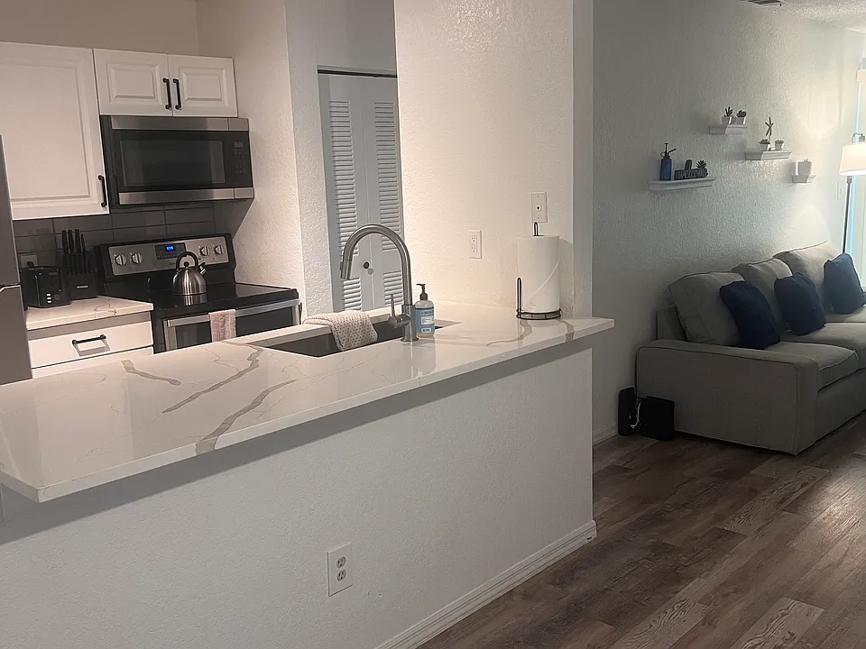 10263 Gandy Blvd N #615