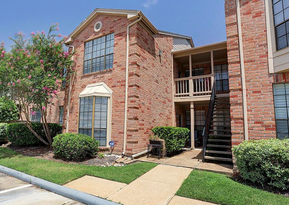 1st image of 2255 Braeswood Park Dr APT 202
