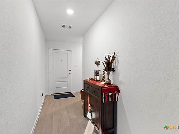 4th image of 3322 Noir Ln
