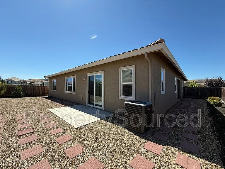 614 Madrone St — Photo 67