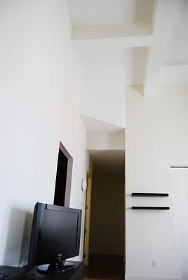 Rented by The Dressler Group LLC | media 30