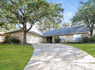 2225 Ridgedale Dr, Arlington, TX 76013
