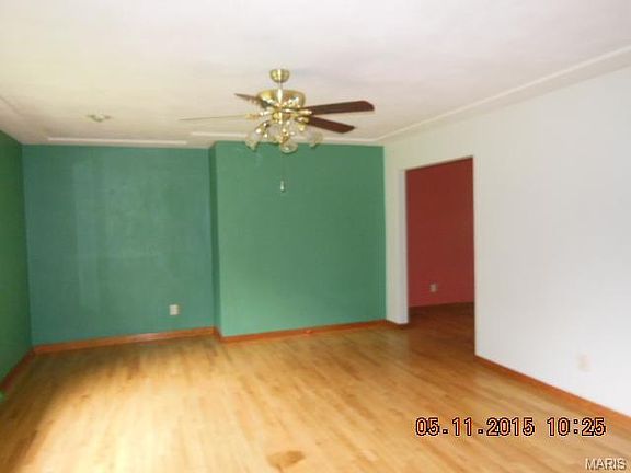 5th image of 11741 Poggemoeller Ave