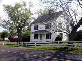 455 Glenwood Dr, Gettysburg, PA 17325