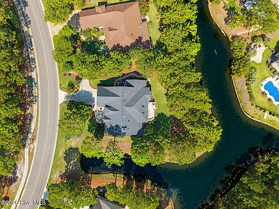 3rd image of 3786 Ridge Crest Drive