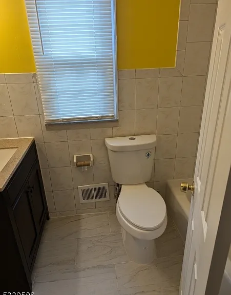 11 Dartmouth Ave #4A — Photo 6