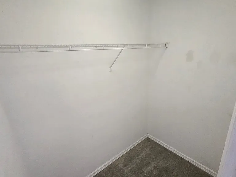 104 Charles Dr — Photo 15