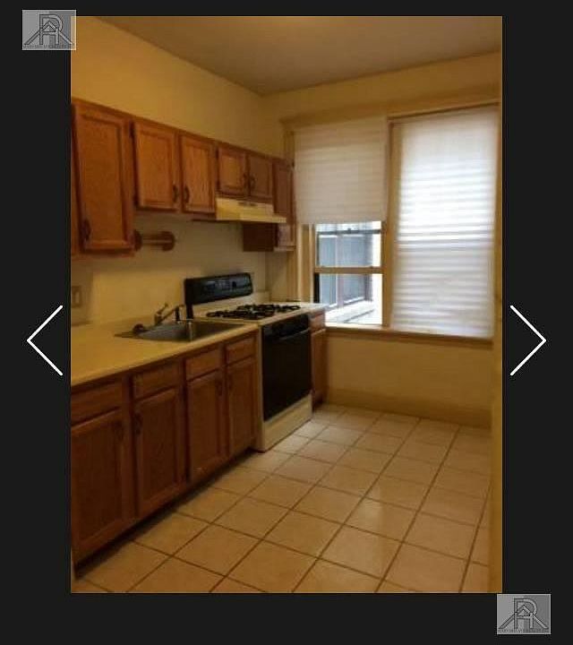2nd image of 31 Mount Hood Rd #1