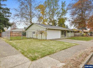 2594 Hummingbird St NE, Salem, OR 97301