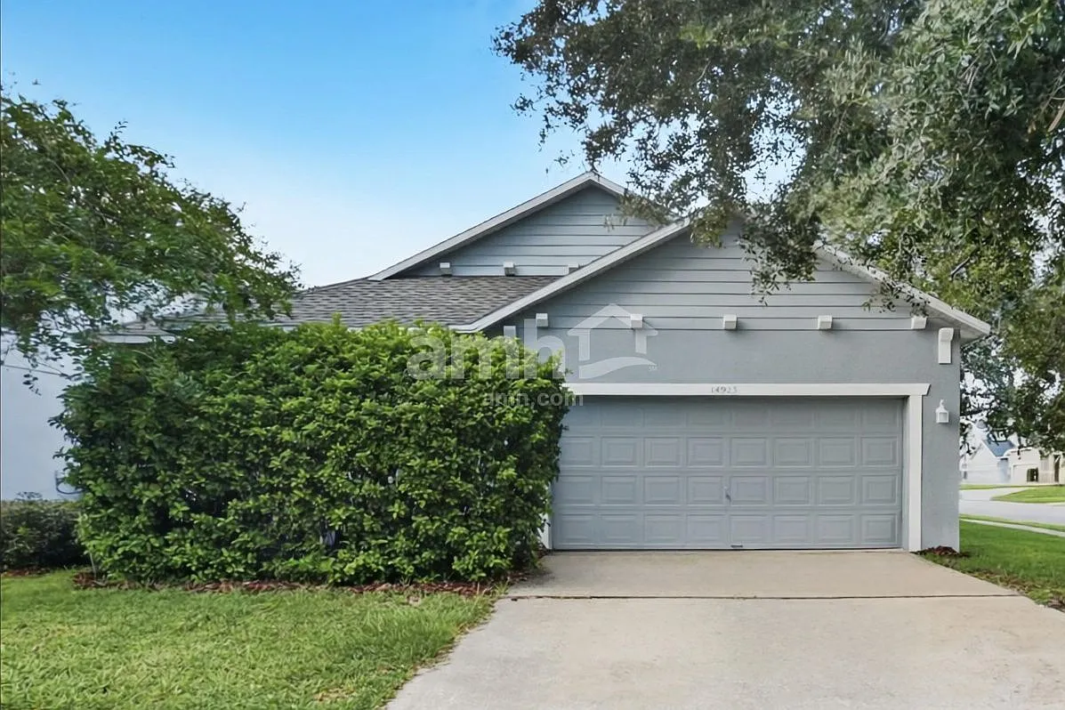 3 bed, 2.0 bath, 1960 sqft, $2,650 — Photo 1