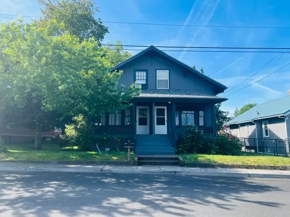 1518 E 10th St, The Dalles, OR 97058