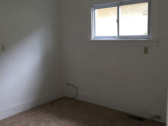 4th image of 3814 N 24th St
