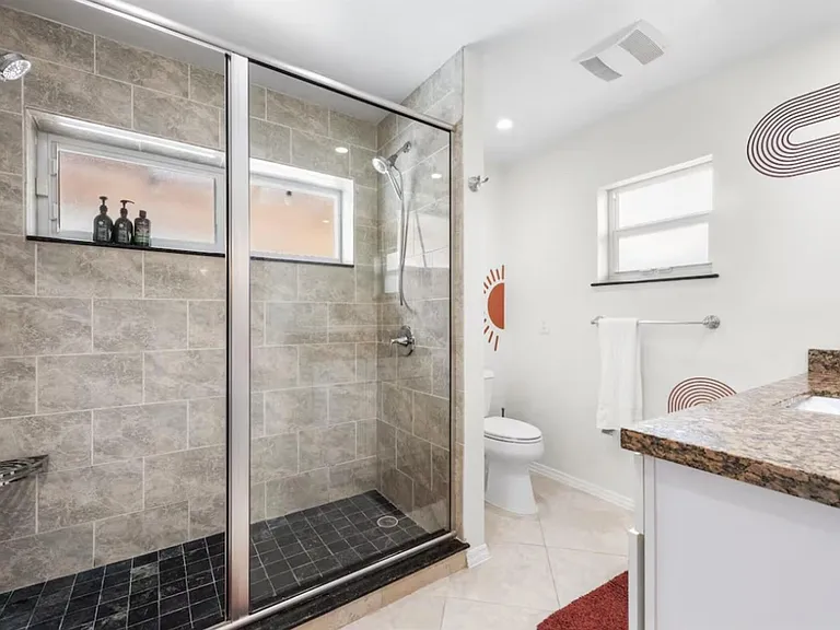 3351 NW 67th St — Photo 11