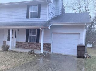 341 Della Dr, Saint Peters, MO 63376