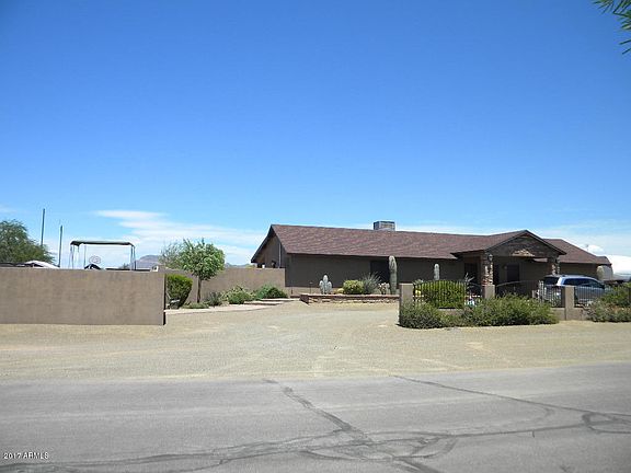 5th image of 10902 E Sunland Ave