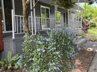 12709 NE Hollyhills Dr, Bothell, WA 98011