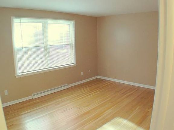 5th image of 151 Linwood Ave #1