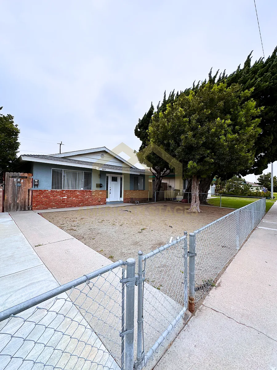 Building Photo - 807 N M St #1
