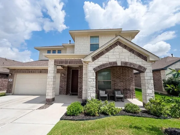 545 Elm Green St, Hutto, TX 78634
