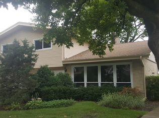 5308 Conrad St, Skokie, IL