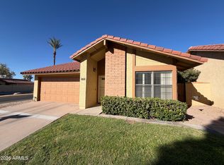 12282 S Shoshoni Dr, Phoenix, AZ 85044