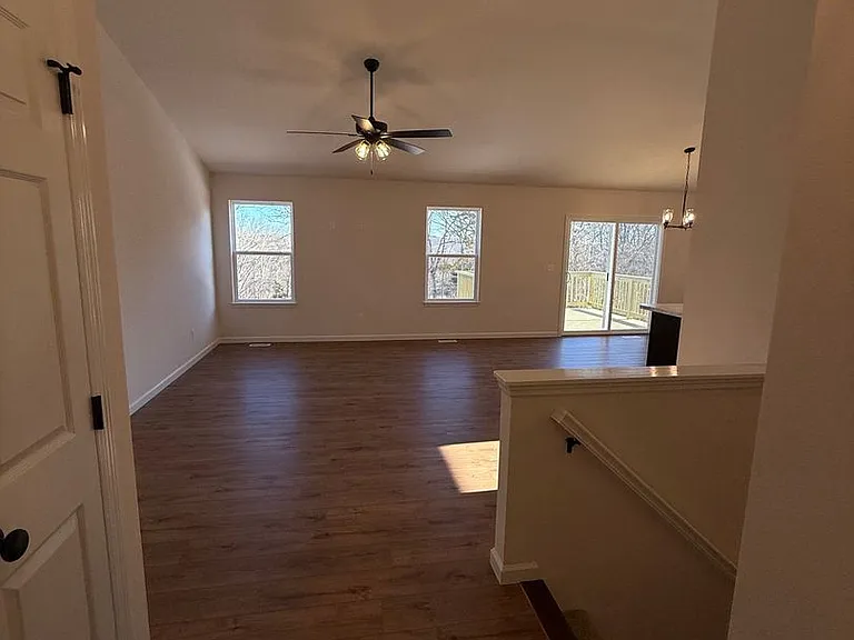 9618 Red Maple Trl — Photo 6