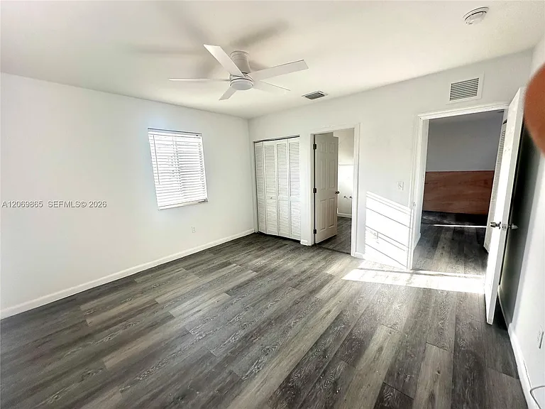 7130 Rue Versailles #10 — Photo 3