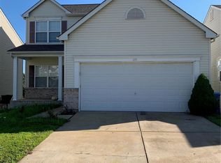 499 Fortress Ct, Saint Charles, MO 63303