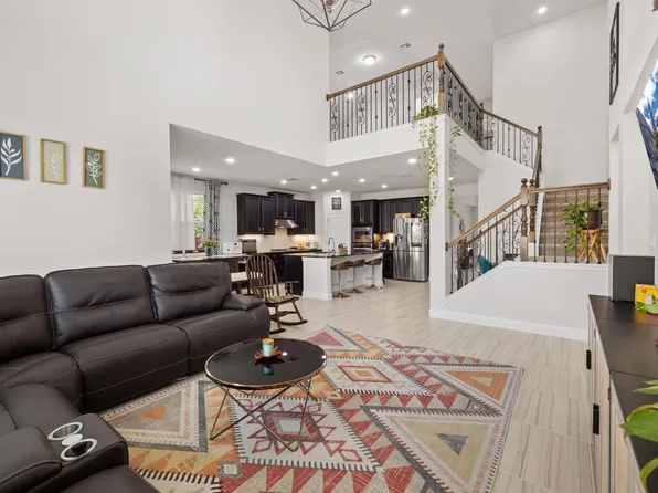 724 Pioneer Grv, Round Rock, TX 78665