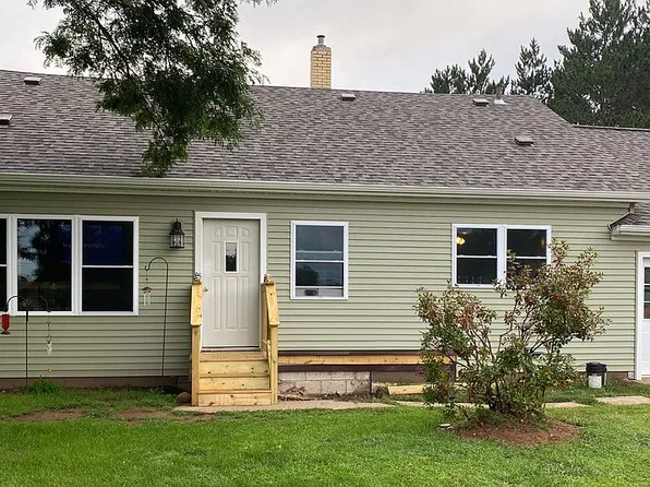 332 Olive Ave, Florence, WI 54121