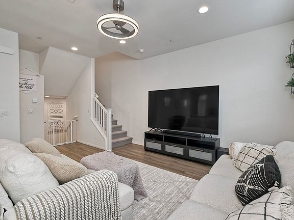 4th image of 2211 Solara Ln