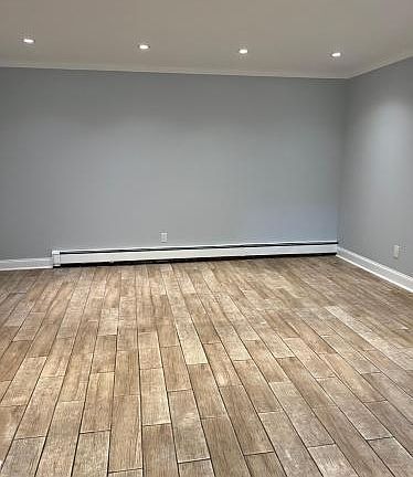 4th image of 224 Brinsmade Ave Floor 1